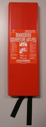 Blusdeken 180x180cm rode koker EN1869:1997
